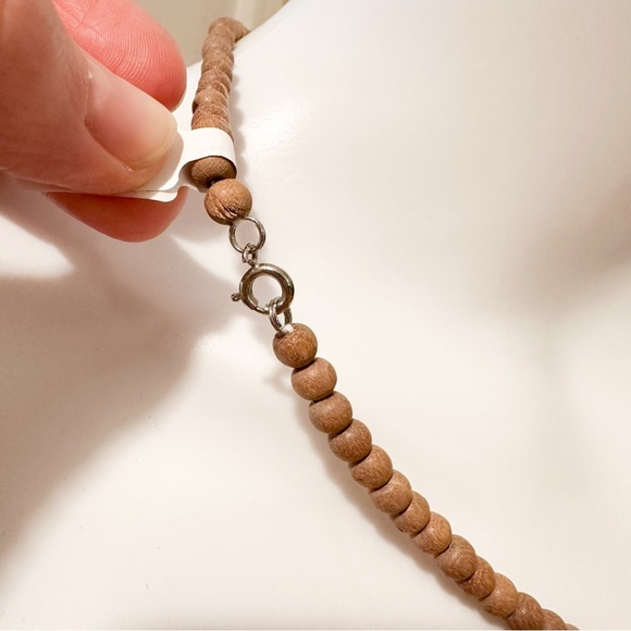 Vintage Wooden Beaded Layered Necklace Neutral Brown Black - Picture 4 of 4